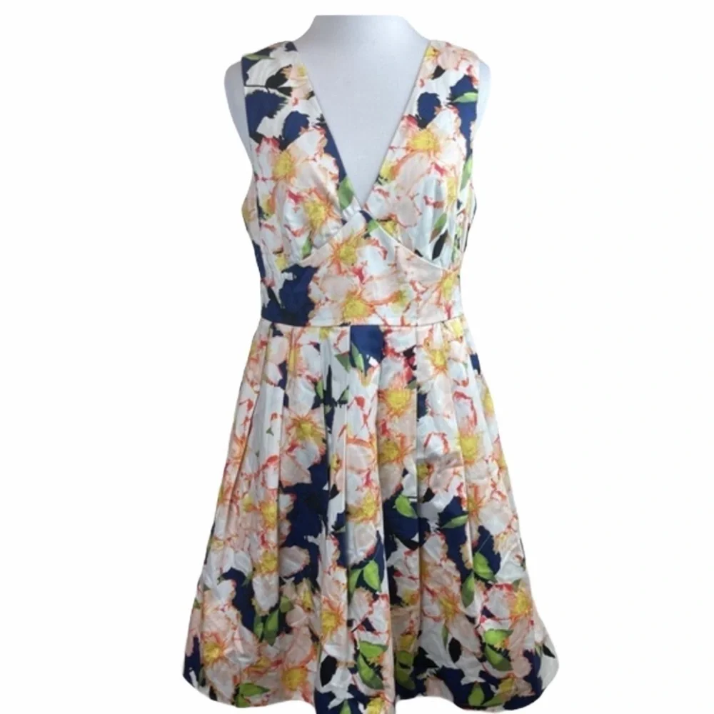 J Crew Collection Floral Cove V-neck Dress Cotton Sleeveless Size 6